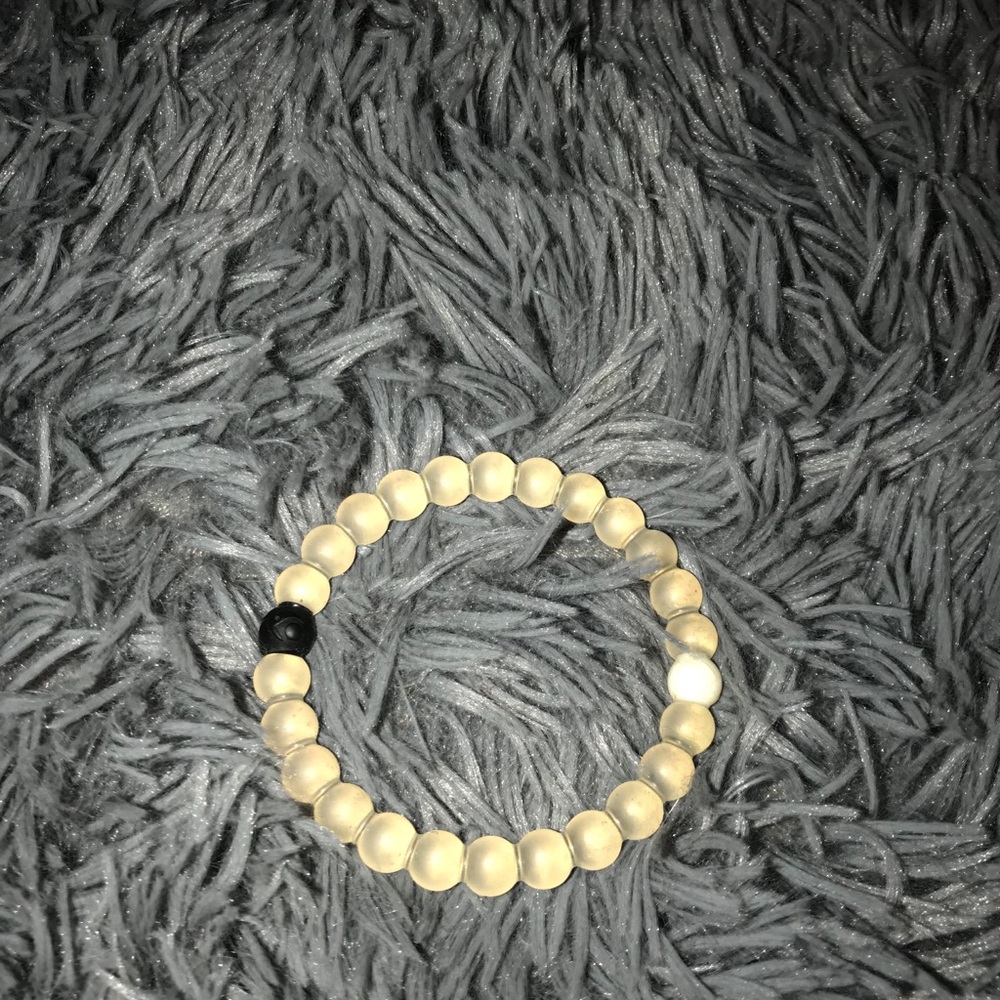 clear lokai bracelet